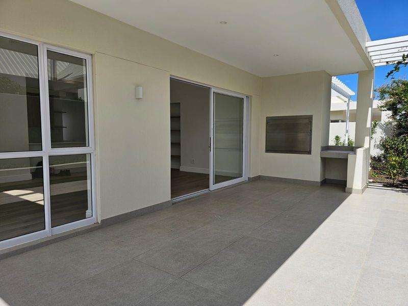 House For Sale in Glenwood - Photo 5