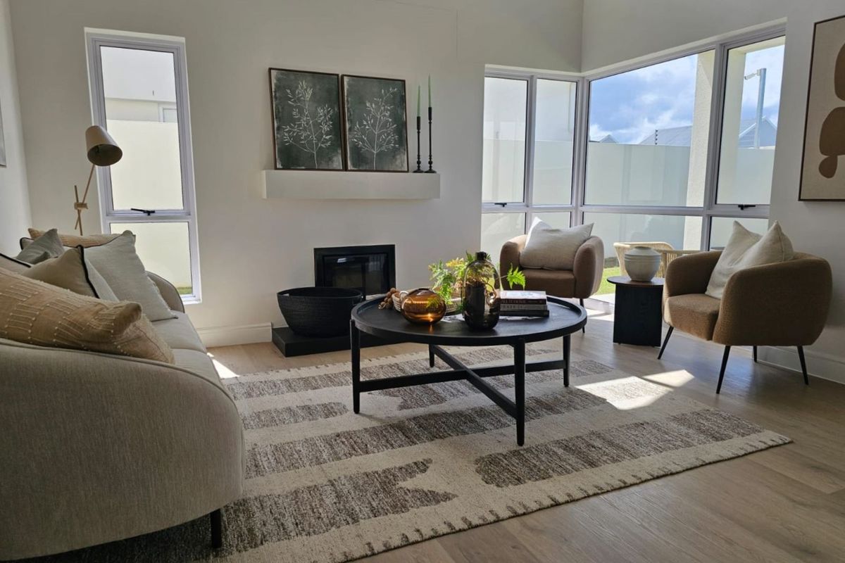 House For Sale in Glenwood - Photo 5