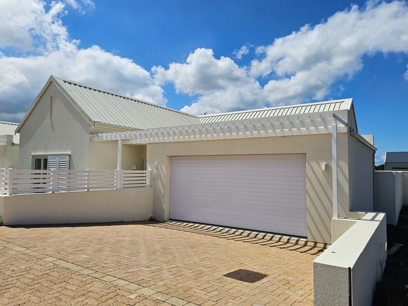 House For Sale in Glenwood - Photo 3