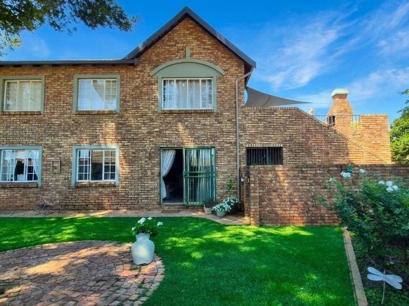 Apartment For Sale in Rietvalleirand - Photo 3