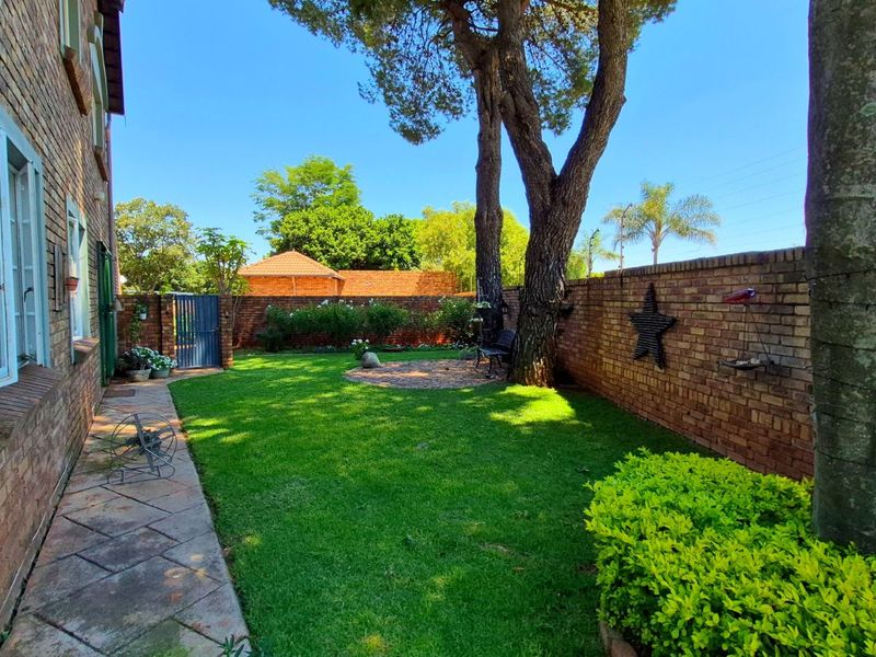 Apartment For Sale in Rietvalleirand - Photo 6