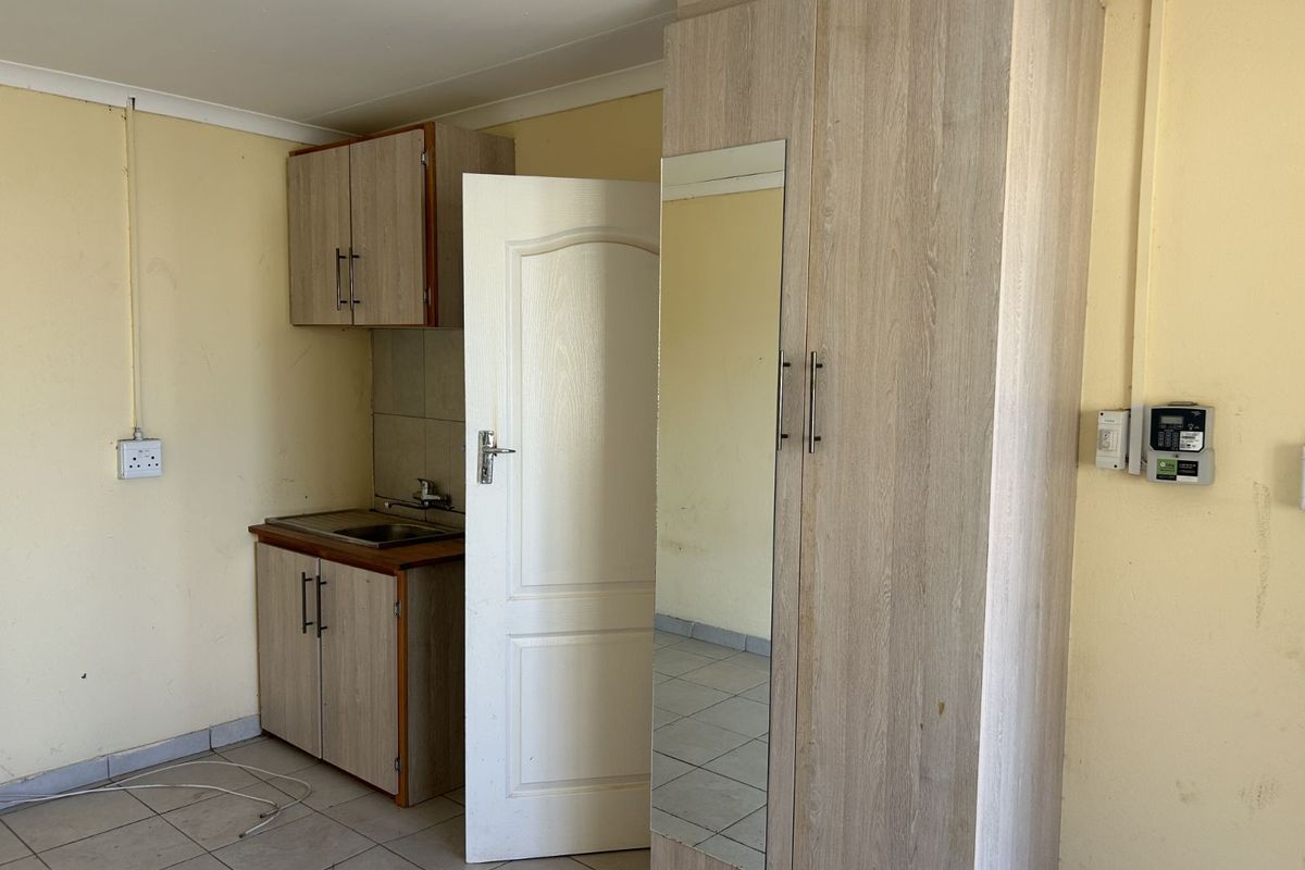 House For Sale in Mankweng - Photo 4