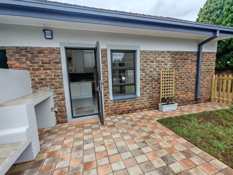 Apartment To Rent in Lyttelton Manor - Photo 3