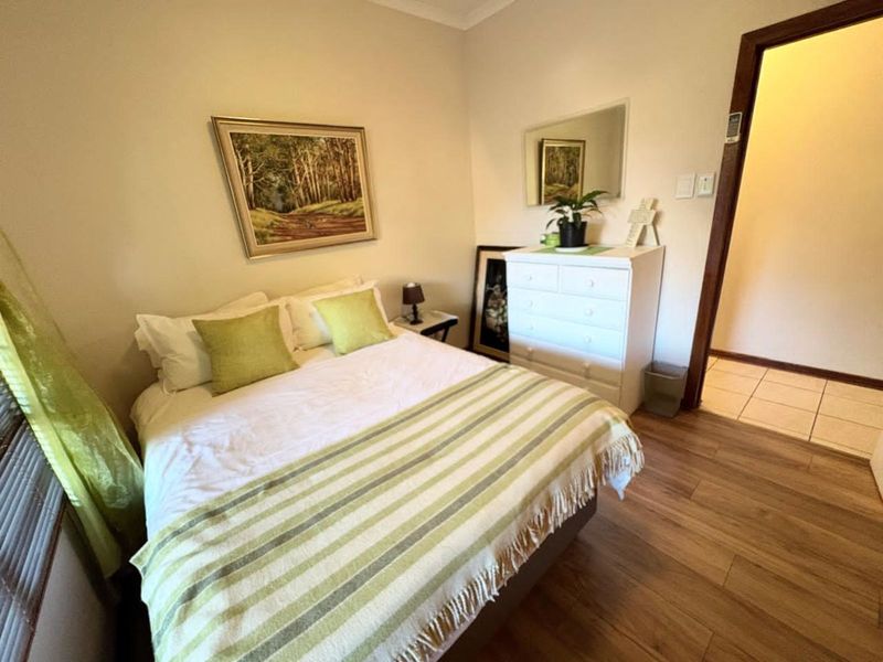 House For Sale in Rhodesdene - Photo 9