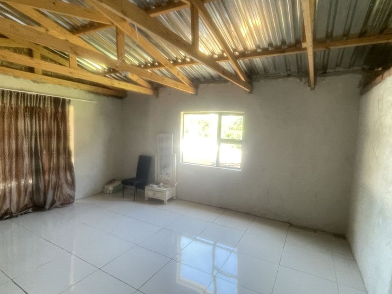 House For Sale in Bloemhof Central - Photo 5