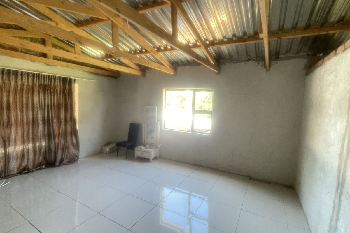 House For Sale in Bloemhof Central - Photo 5