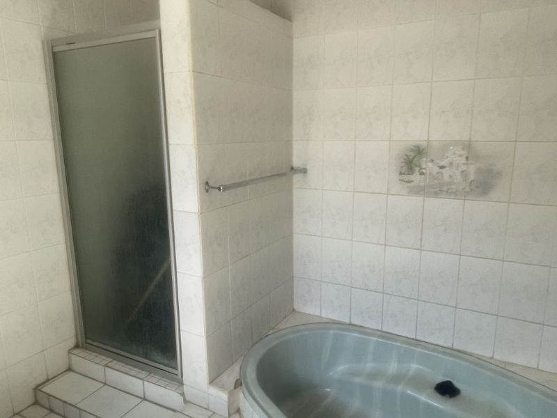 House For Sale in Bloemhof Central - Photo 6