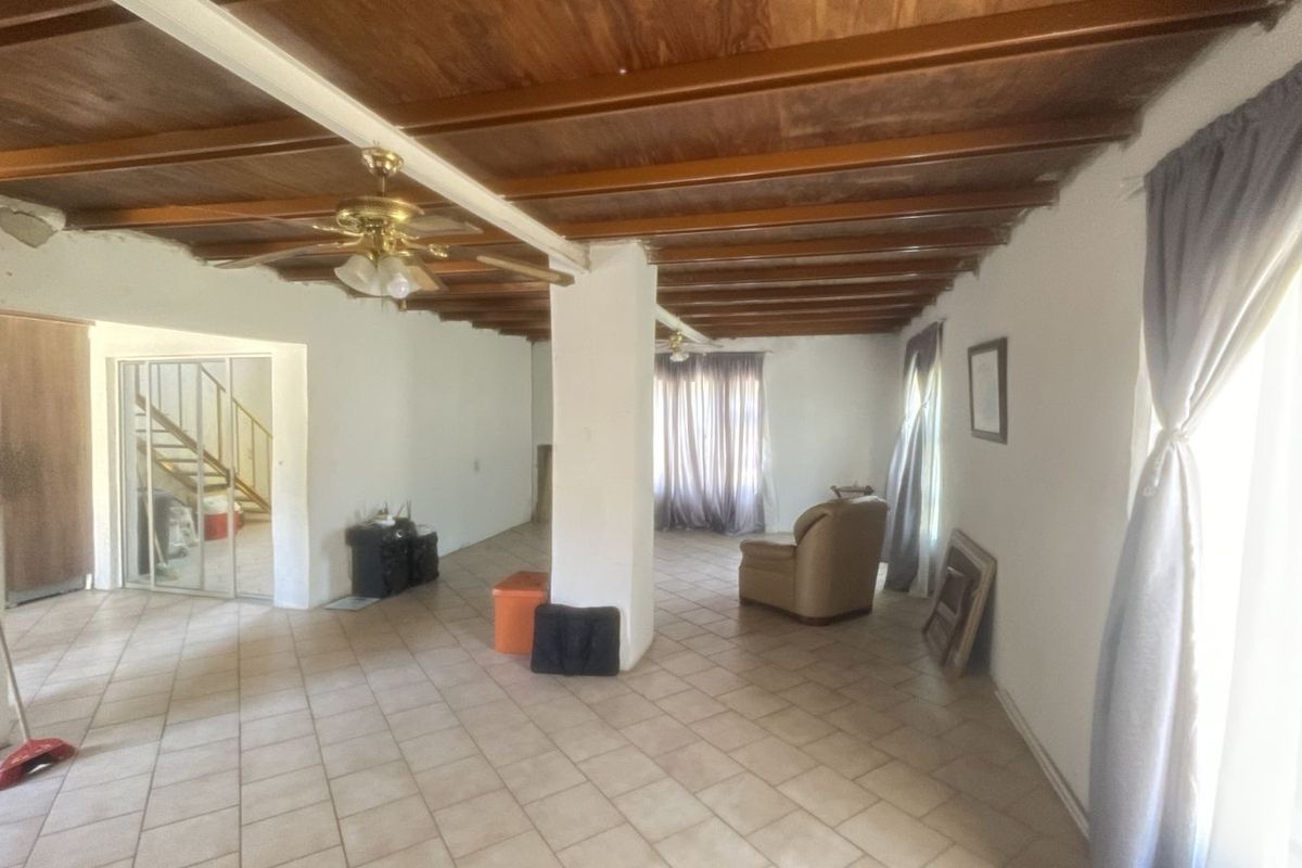 House For Sale in Bloemhof Central - Photo 4