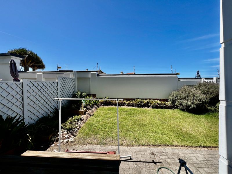 Apartment For Sale in Reebok - Photo 10