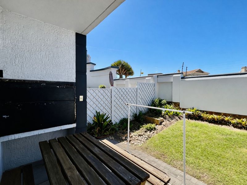 Apartment For Sale in Reebok - Photo 8