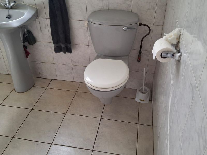 House For Sale in Theresapark - Photo 8