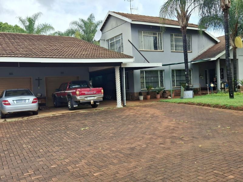 House For Sale in Theresapark - Photo 2