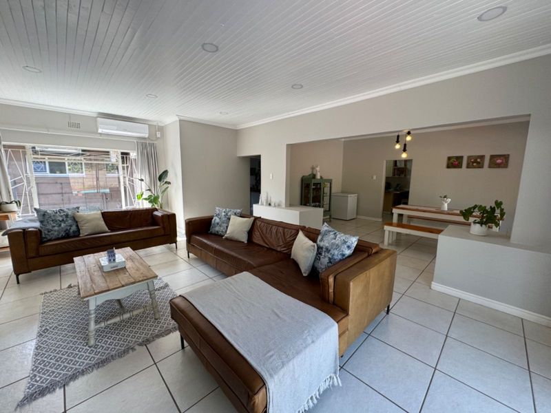 House For Sale in El Toro Park - Photo 2