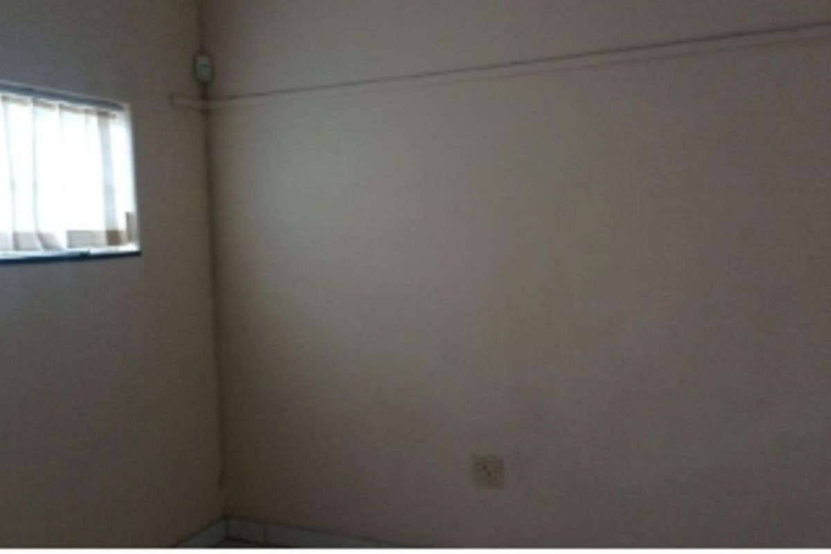 House For Sale in Bedelia - Photo 5