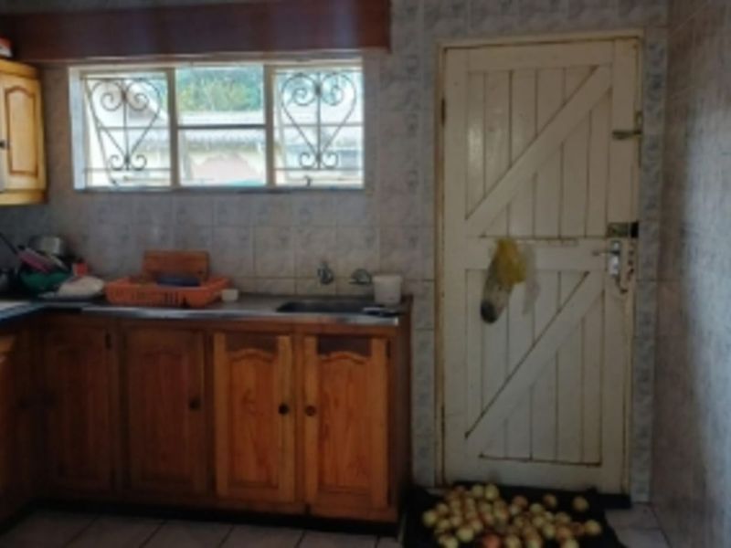 House For Sale in Bedelia - Photo 4