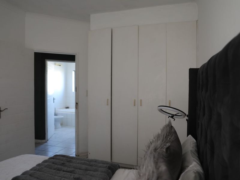 Apartment For Sale in Parklands - Photo 6