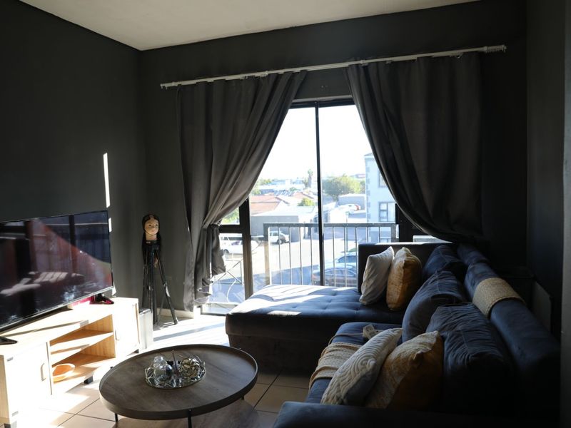 Apartment For Sale in Parklands - Photo 9