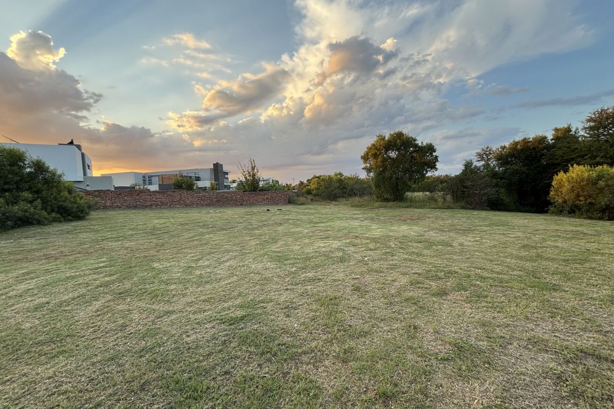 Vacant Land Residential For Sale in Six Fountains Residential Estate - Photo 3