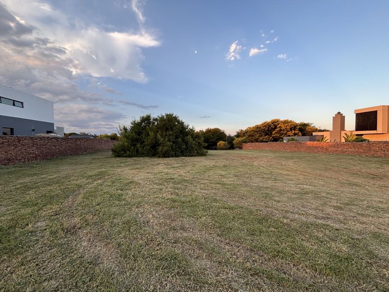 Vacant Land Residential For Sale in Six Fountains Residential Estate - Photo 6