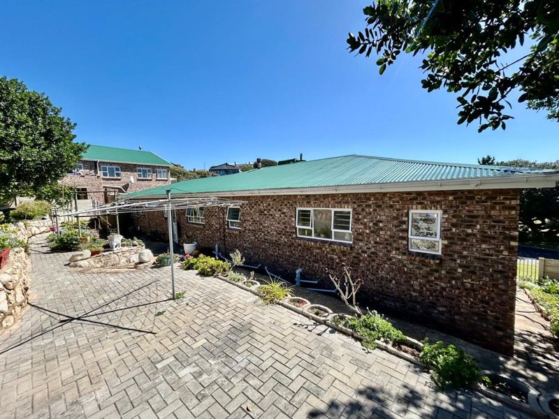House For Sale in Stilbaai Wes - Photo 3