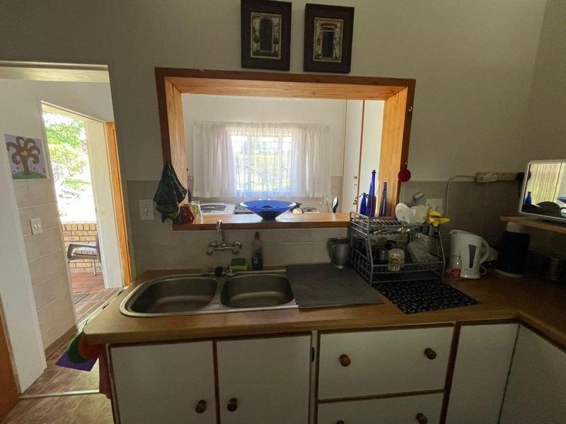 Townhouse For Sale in Marquard Central - Photo 4