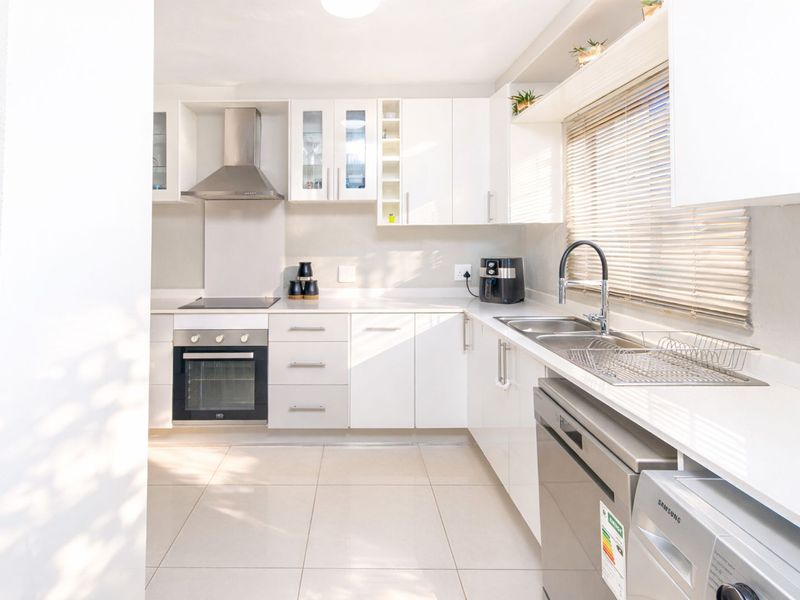 House For Sale in Randpark Ridge - Photo 5