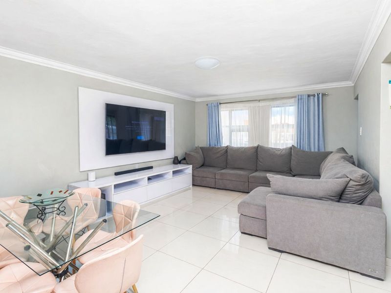 House For Sale in Randpark Ridge - Photo 7