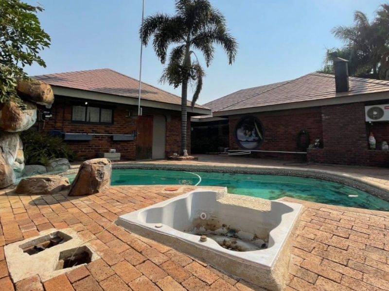 House For Sale in Sterpark - Photo 5