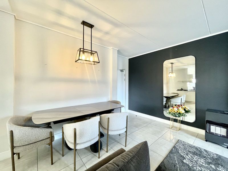 Apartment For Sale in Waterfall - Photo 5