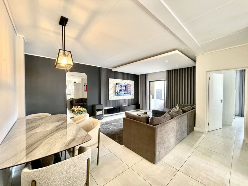 Apartment For Sale in Waterfall - Photo 3