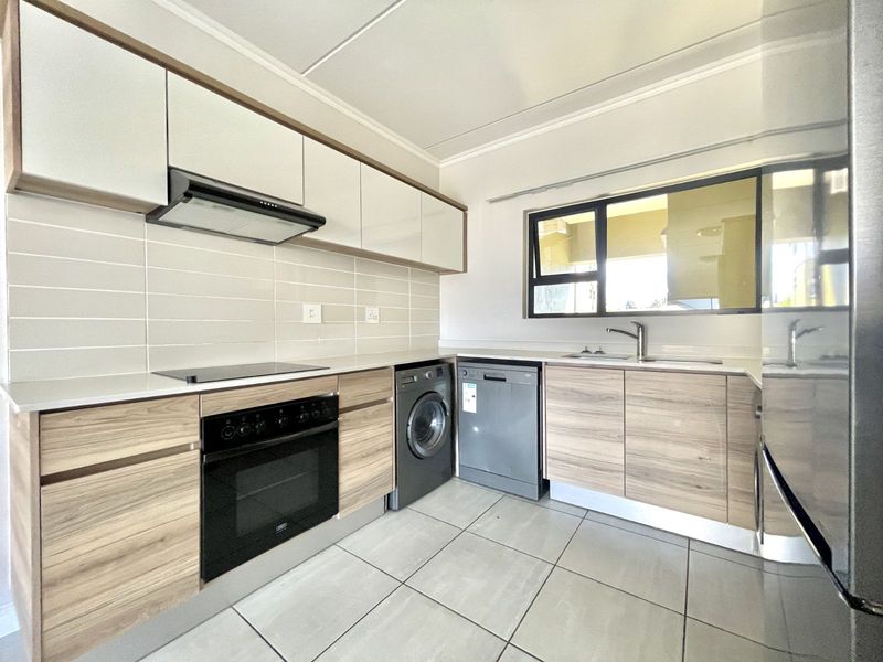 Apartment For Sale in Waterfall - Photo 10