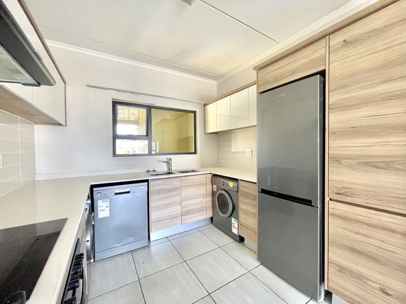 Apartment For Sale in Waterfall - Photo 7