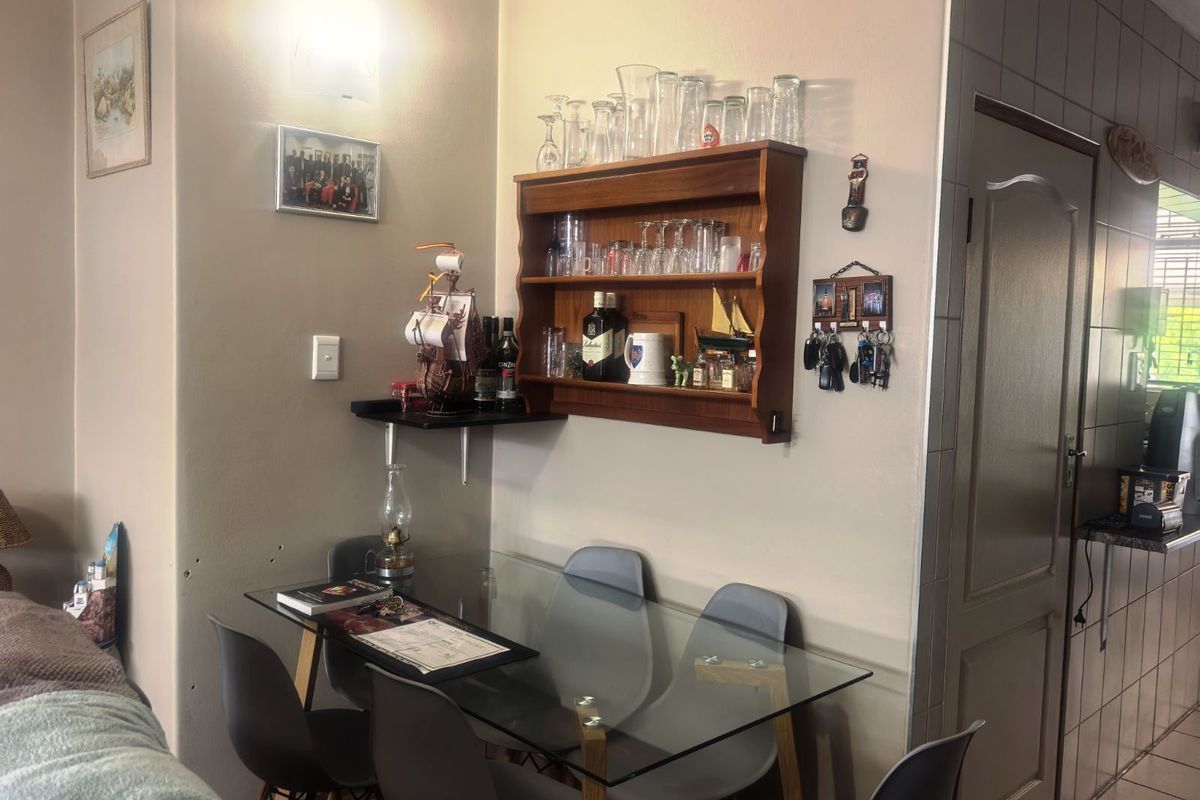 House For Sale in Lyttelton Manor - Photo 4