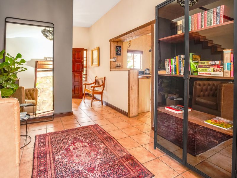 House For Sale in Featherbrooke Estate - Photo 3