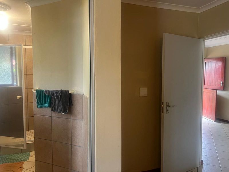 Apartment For Sale in Empangeni Central - Photo 8