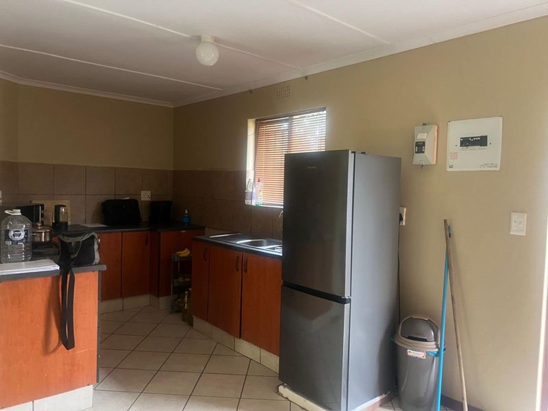 Apartment For Sale in Empangeni Central - Photo 6