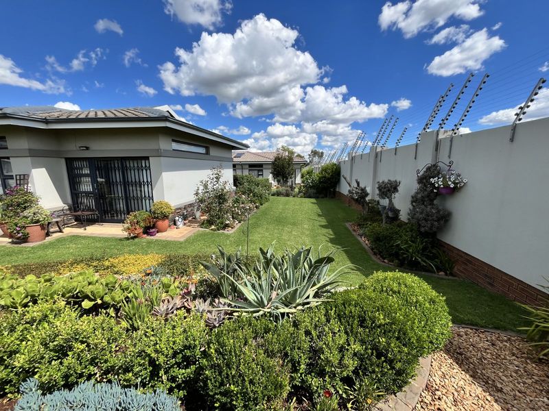 House For Sale in Eastlands Mature Lifestyle Estate - Photo 3