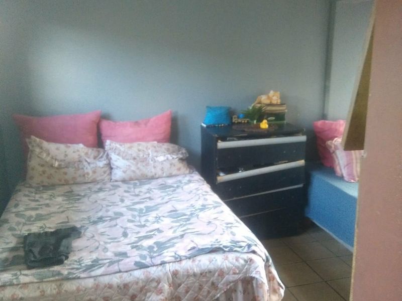 House For Sale in Eersterust - Photo 7