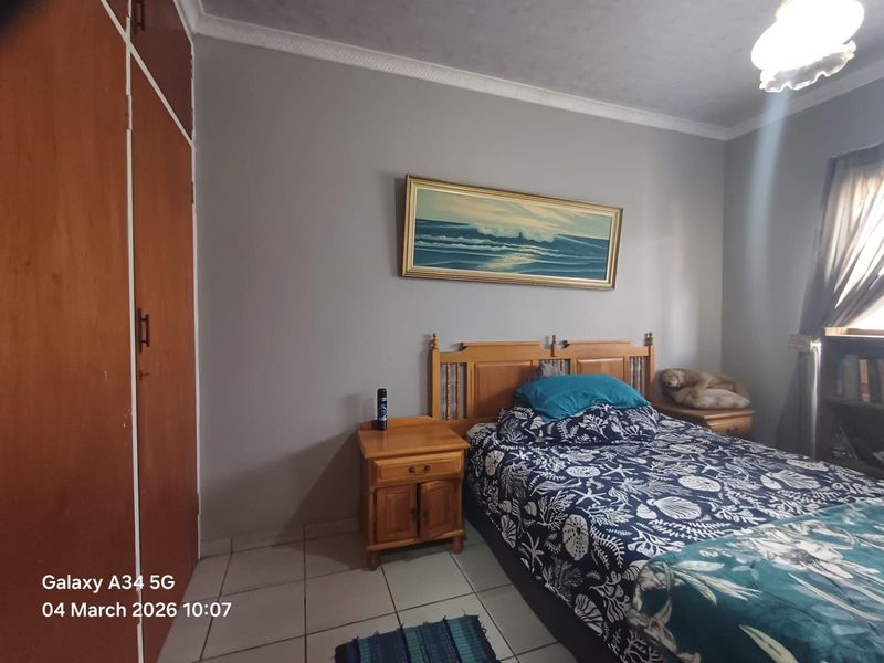 Townhouse For Sale in Meiringspark Ext 2 - Photo 4