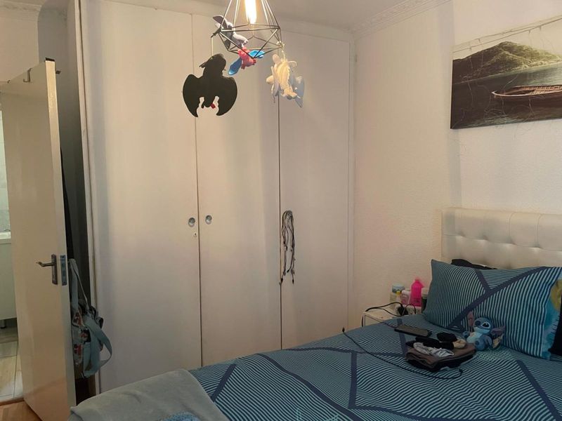 House For Sale in Douglasdale - Photo 8