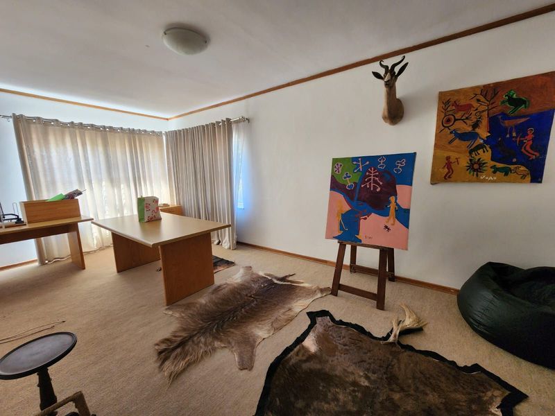 House For Sale in El Toro Park - Photo 3