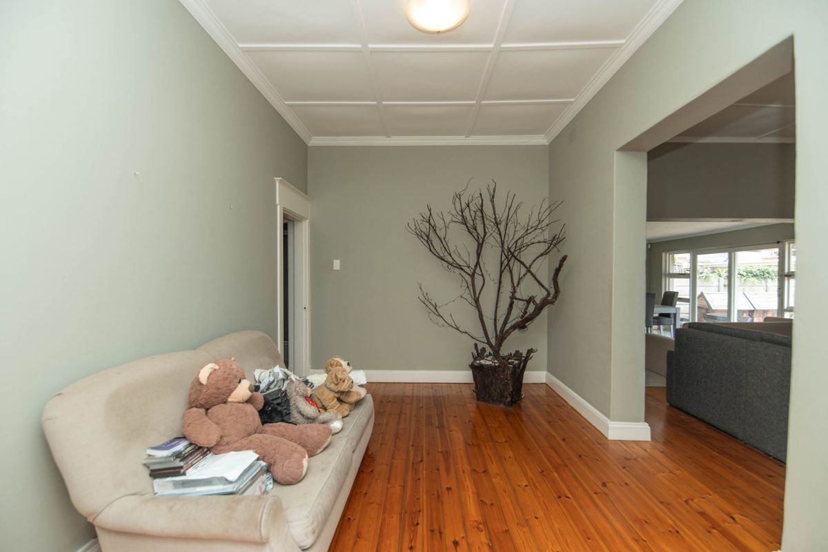 House For Sale in Newton Park - Photo 5