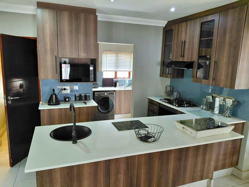 House For Sale in Montana Park - Photo 4