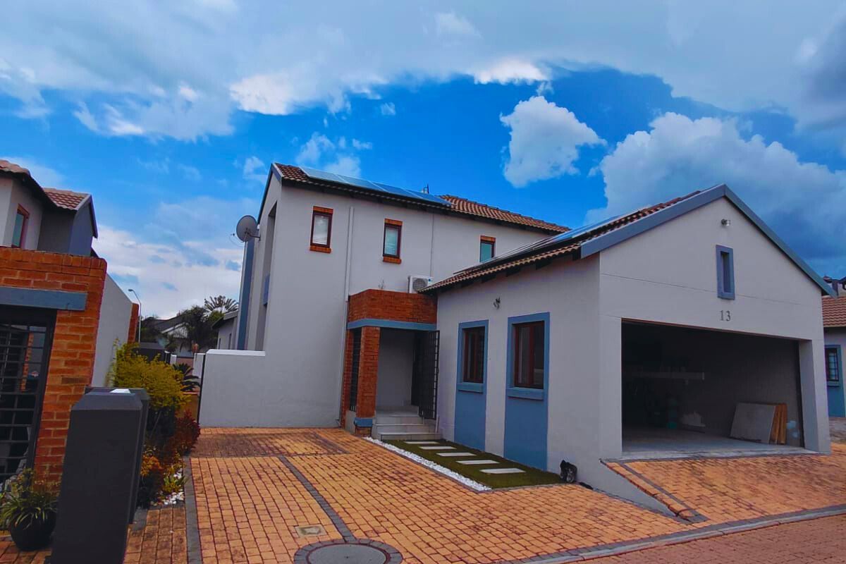 House For Sale in Montana Park - Photo 2