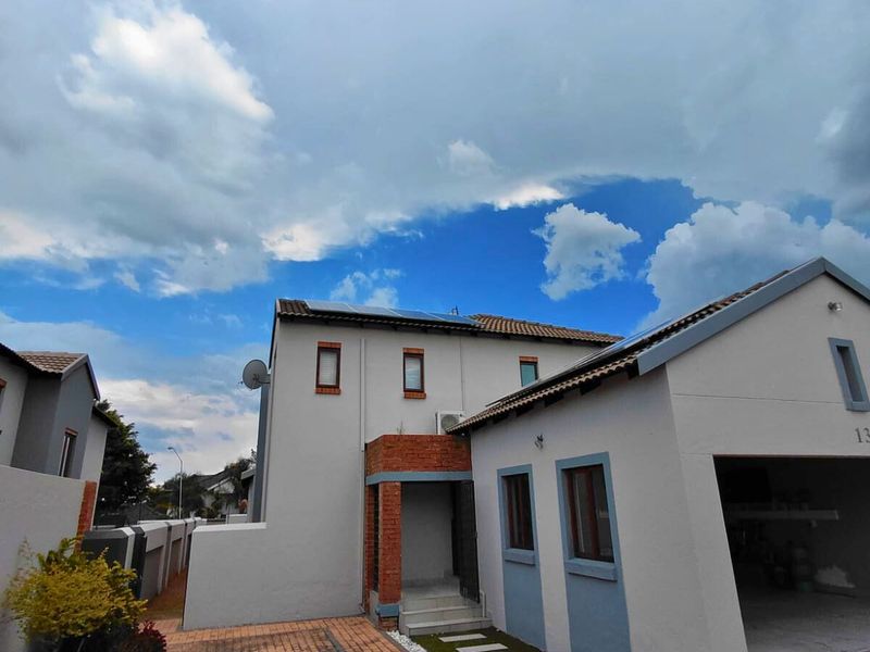 House For Sale in Montana Park - Photo 3