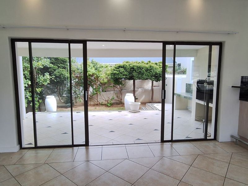 House To Rent in Schonenberg - Photo 9