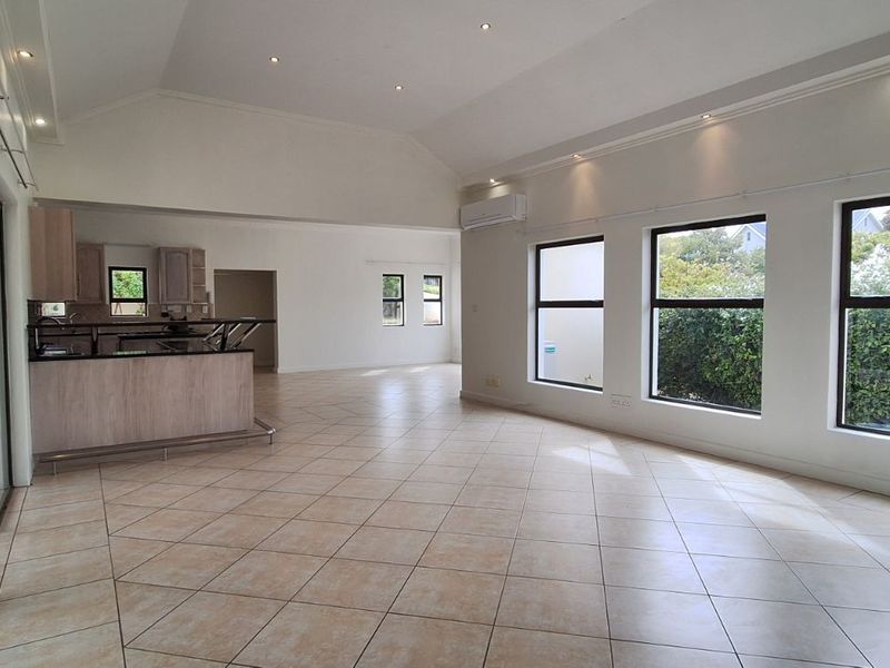 House To Rent in Schonenberg - Photo 7