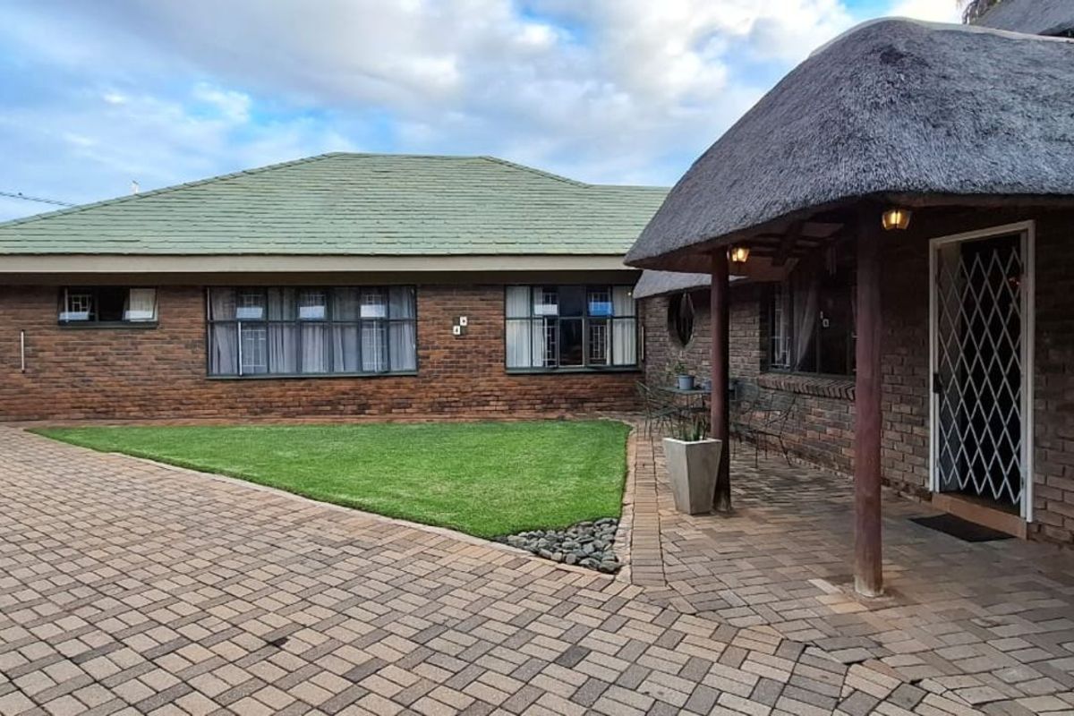 House For Sale in Sterpark - Photo 4