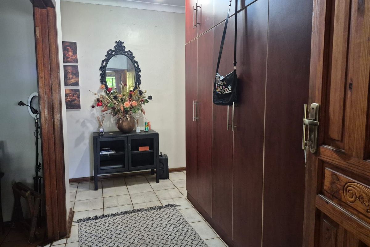 House For Sale in Kuruman Central - Photo 2