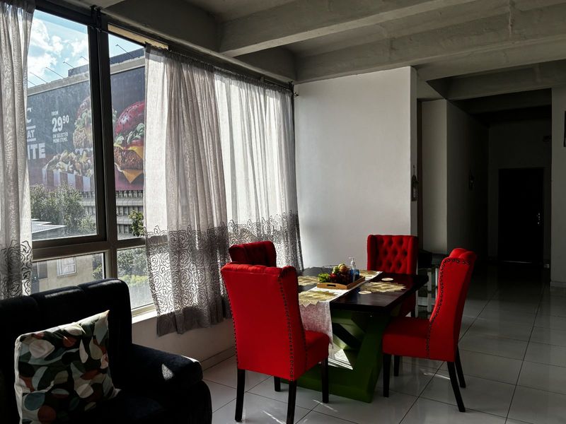 Apartment For Sale in Braamfontein - Photo 2